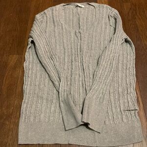 Old navy tan sweater